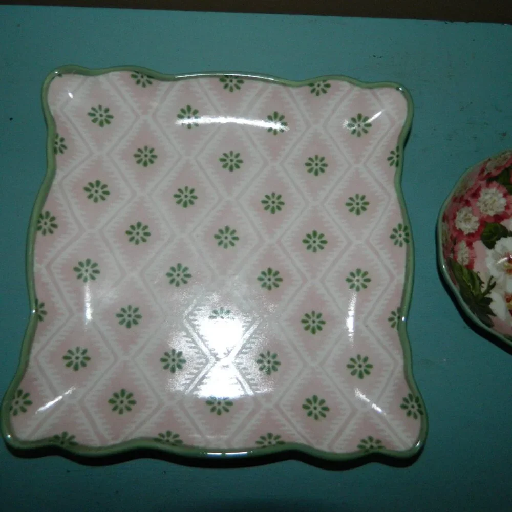Mark & Graham X Sanderson Hollyhocks Floral Jewelry Ring Holder/Whitney Daisy